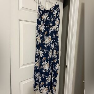 Small Abercrombie & Fitch High Slight Midi Dress